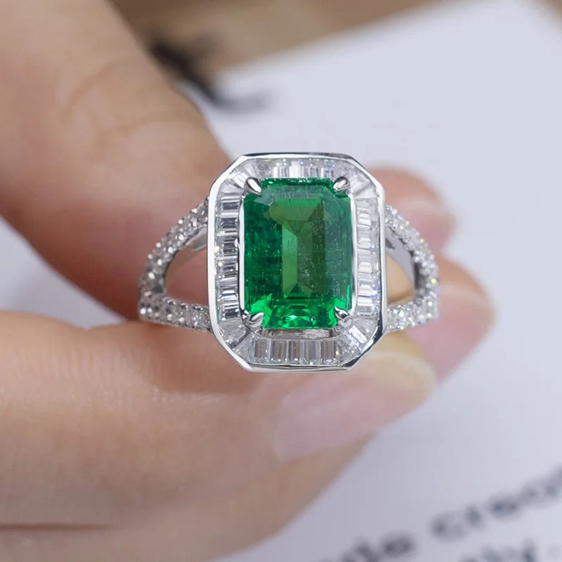 14K Luxury Design Emerald Green Ring for Woman Wedding Engagement Gold Ring  Moissanite Ring