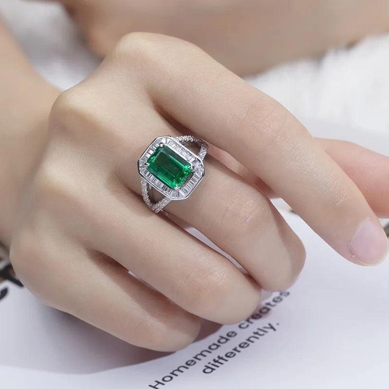 14K Luxury Design Emerald Green Ring for Woman Wedding Engagement Gold Ring  Moissanite Ring