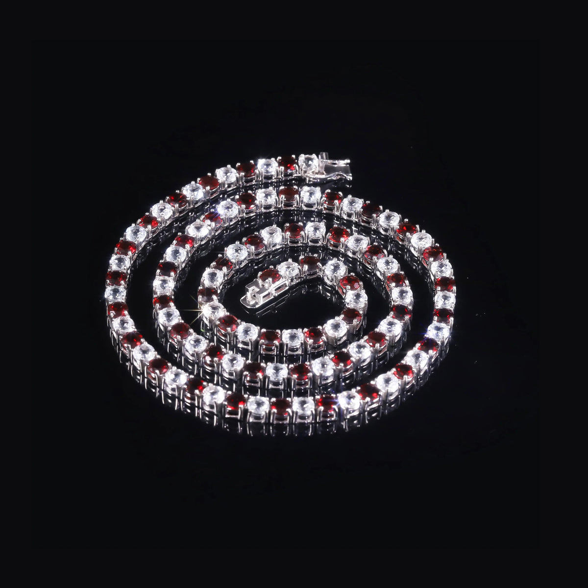 ArtistA Abiding Two Tone Design Alternating Garnet & White Topaz Round 5mm 20IN 925 Silver Natural Gemstone Tennis Chain Necklace Choker