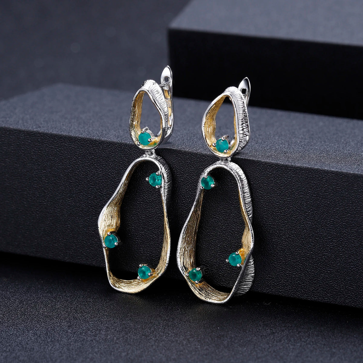 ArtistA Abiding Modern Chic Irregular Geometric Natural Gemstone Green Agate Decoration Jewelry Sets in 925 Silver 2 Tone Plated