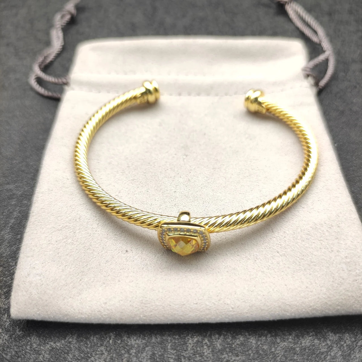 FASHIONISTA DY High-Quality Gold-Plated 4mm Square Diamond Bracelet, Fashionable Colored Diamond Bracelet, Jewelry