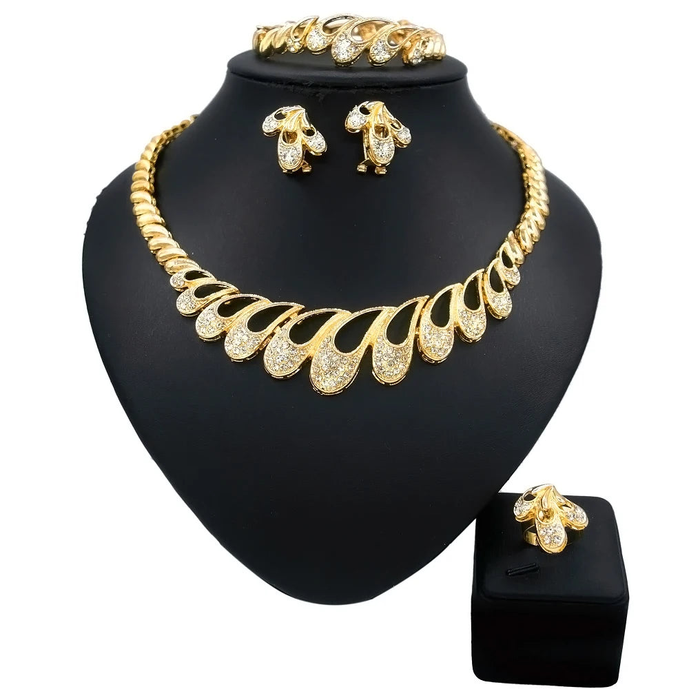 Zhuerrui Brand Designer Hot Selling Jewelry 18k Gold Wedding Jewelry Set Accessories Big Brazilian Gold Jewelry Sets HC10026