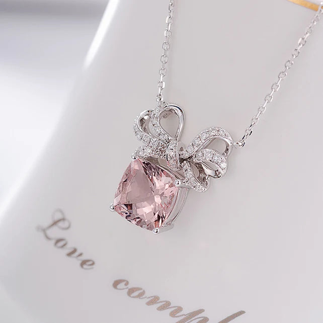 Gemfiori Korean Style Jewelry 18k Real Gold Natural Morganite Diamond Angel Jewelry Necklace for Women