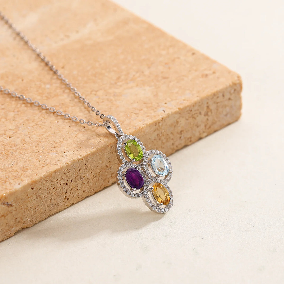 ArtistA Abding 925 Sterling Silver Natural Mix Gemstones Thailand Necklace Earrings Ring Clover-inspired Jewellery Set for Evening Party