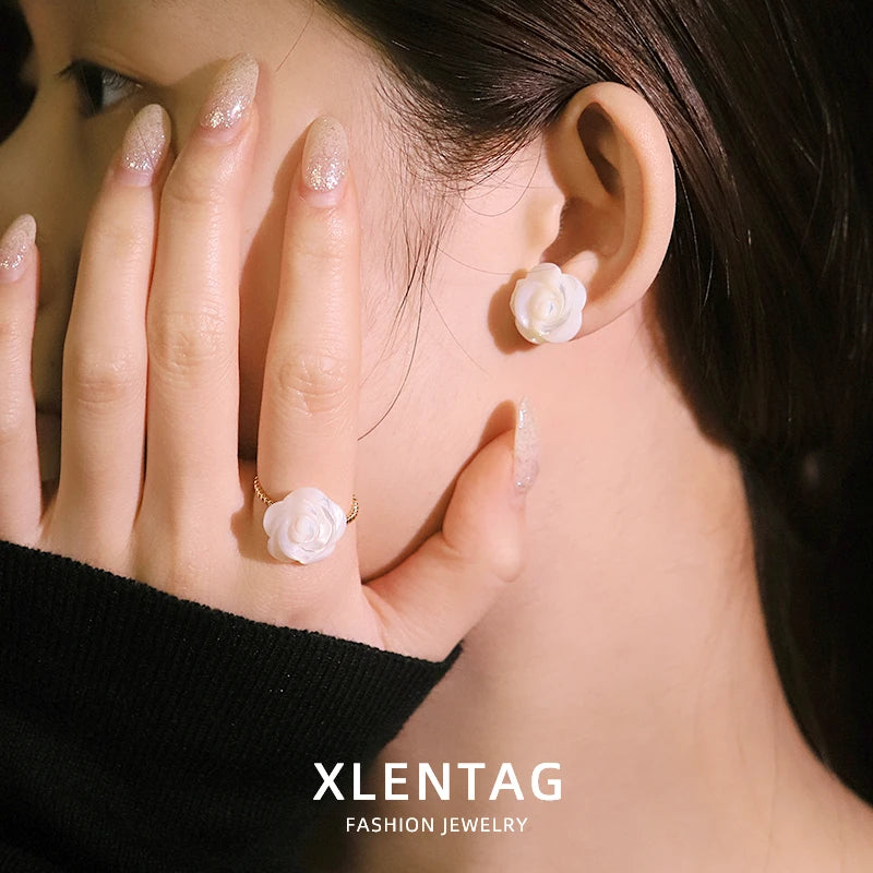 GLSEEVO Natural Shell Flower Jewelry Set for Women Wedding Bridal Engagement Daily Wear Shell Floral Jewelry Set Dainty Jewelry