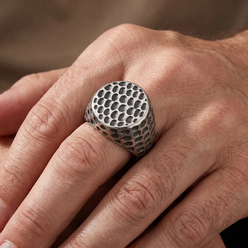 Kalen Punk Domed Hammered Texture Thumb Ring Vintage Blackened Wide Meteorite Pattern Stainless Steel Men's Ring