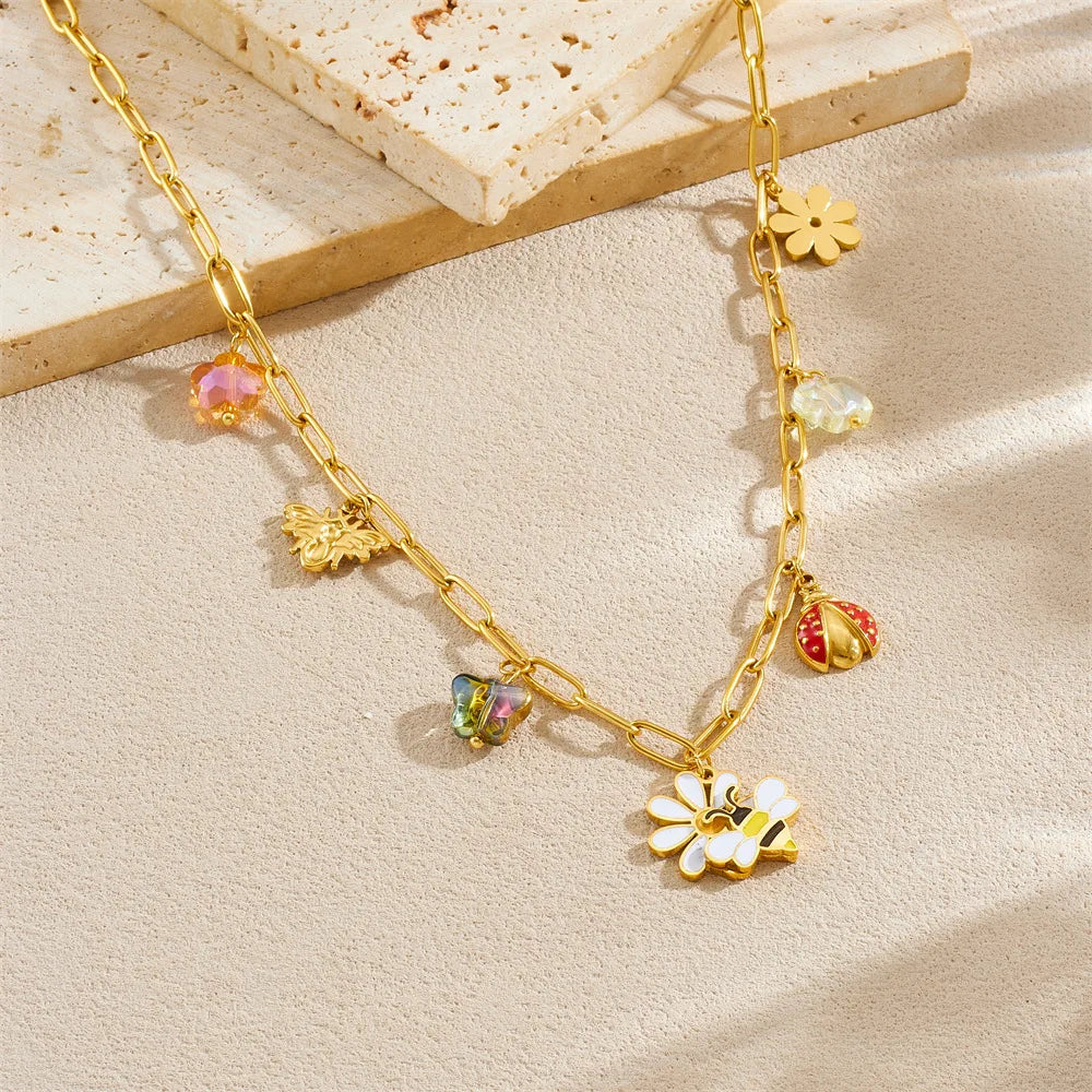 High Quality Fashion Stainless Steel Daisy Flower Necklace Earrings and Bracelet Set Women Exquisite Gold Jewelry Set