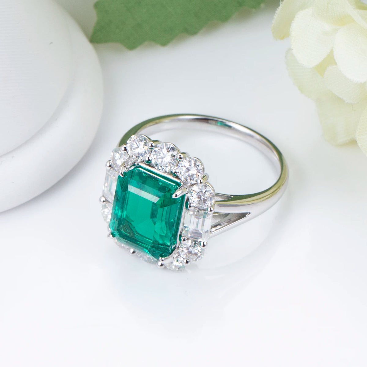 Gemfiori Messi Jewelry MSR-756 18k Gold halo Women Dainty Gold Jewelry 3ct Emerald Cut Lab Grown Emerald and Lab Diamond Ring