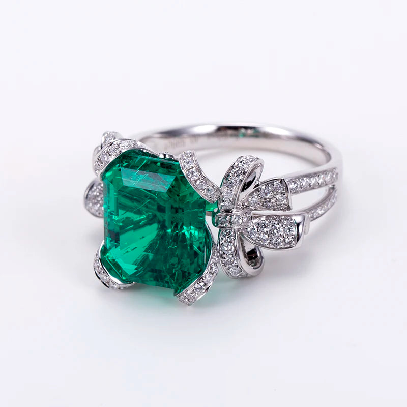 Messi Jewelry MSR-1550 Fashion Designed 18k White Gold Lab Grown Emerald Ring