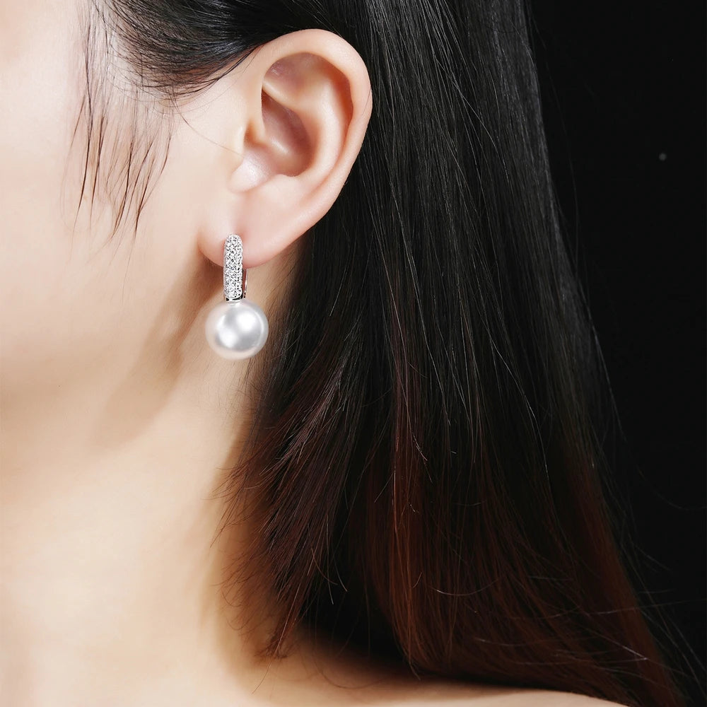 MUSHAN Jewelry Factory 925 Sterling Silver Earrings for Women Niche Light Luxury and High End Accessory With Hong Kong Style