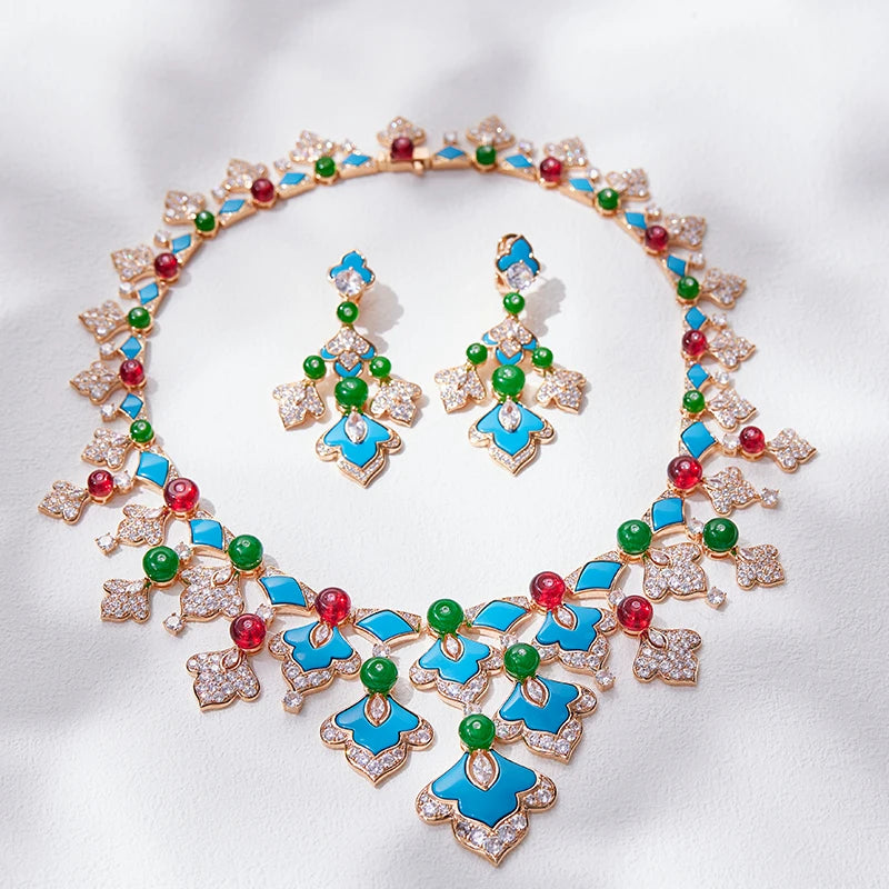 Hot Selling Products 2023 Luxury  Blue Leaf-Shaped Banquet Chain Exaggerated Women's Evening Wear Accessories Wit