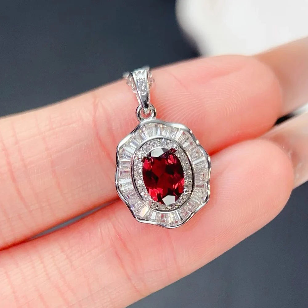 Gioiellieri Natural Garnet Pendant Necklace 925 Sterling Silver Rhodium Plated Luxury Jewelry for Trendy Engagement Anniversary Party Gifts