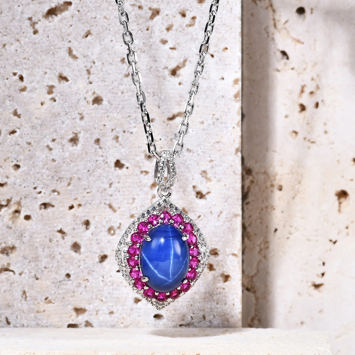 ArtistA C4028 Abiding Custom OEM/ODM Halo Ring Necklace Set Big Oval Shape Lab Grown Star Ruby Sapphire 925 Sliver Jewelry Set for Women