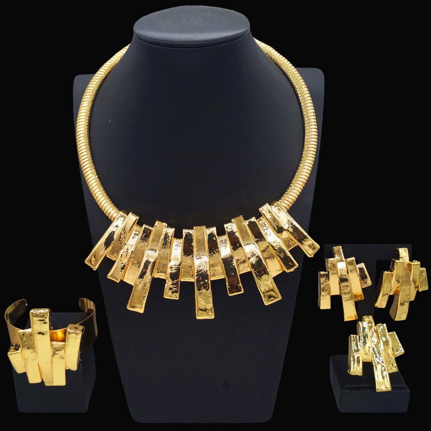Zhuerrui Fashion Simple Jewelry Four Sets of Personalized Jewelry Charm Temperament Dubai Style Factory Direct SalesHK0222