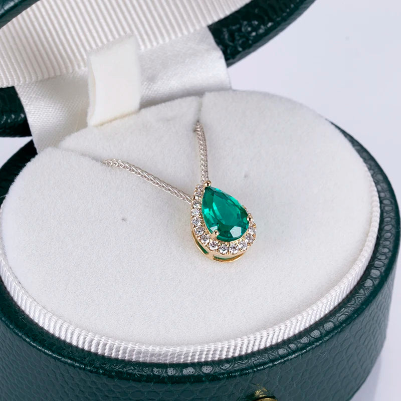ArtistA MiShang Jewelry 18K Gold Pear Cut Pendant Lab Grown Diamond Emerald Necklace for Party/Women
