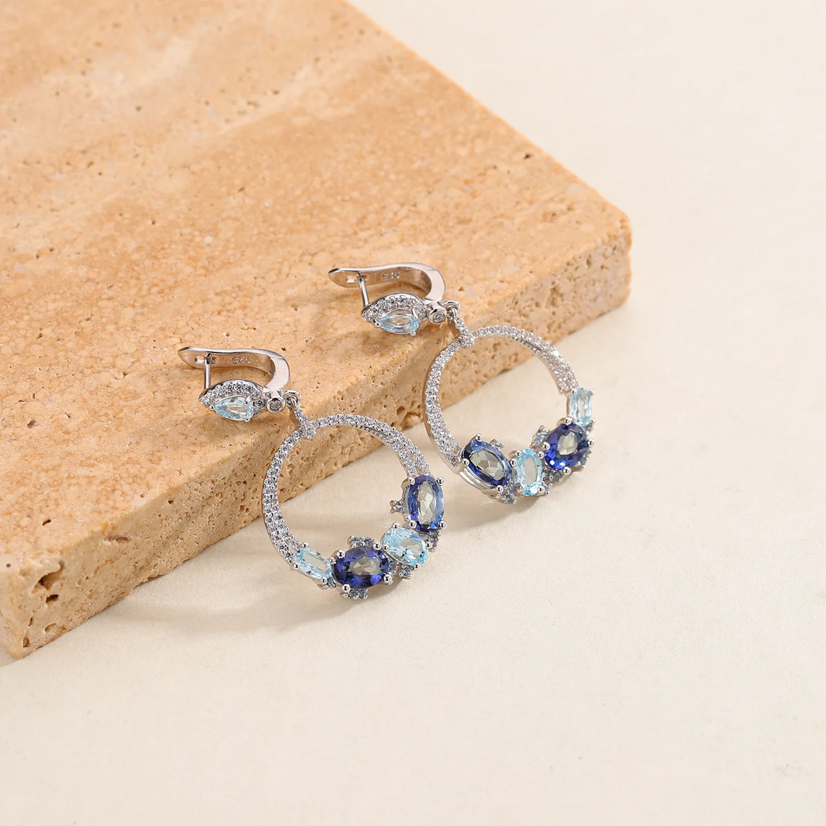 ArtistA C3080 Abiding Hot Sale Silver Jewelry 925 Sterling Clear Mystic Quartz Blue Topaz Dangle Hoop Earrings for Girls