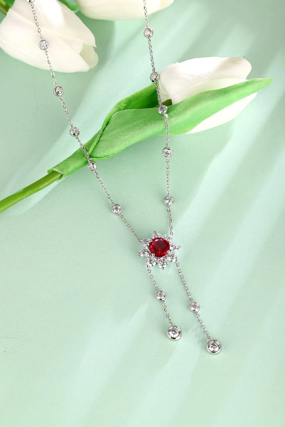 Gemfiori Anster 925 Sterling Silver High-quality Cultivated Ruby Necklace - Suitable for Parties or As a Gift