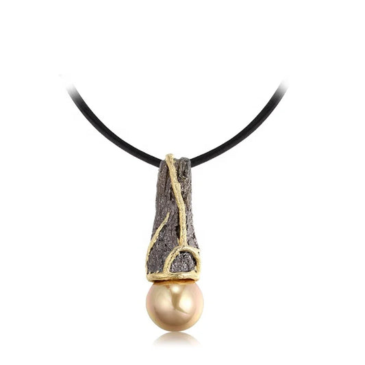 Silverelli Fashion Italy Handmade 925 Sterling Silver Vintage Charm Pendant with 18K Gold Plated Shell Pearl Unisex Everyday Wear