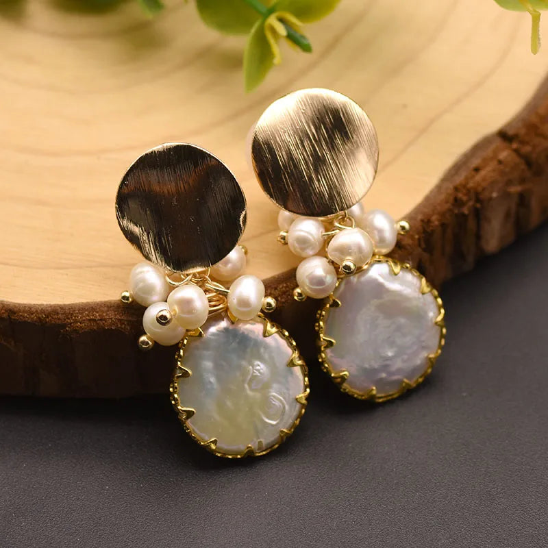 New Yiwu Jewelry Wholesale Natural Baroque Pearl for Women Flower Drop Earrings 18K Gold Plated Fashion Designer Jewelry
