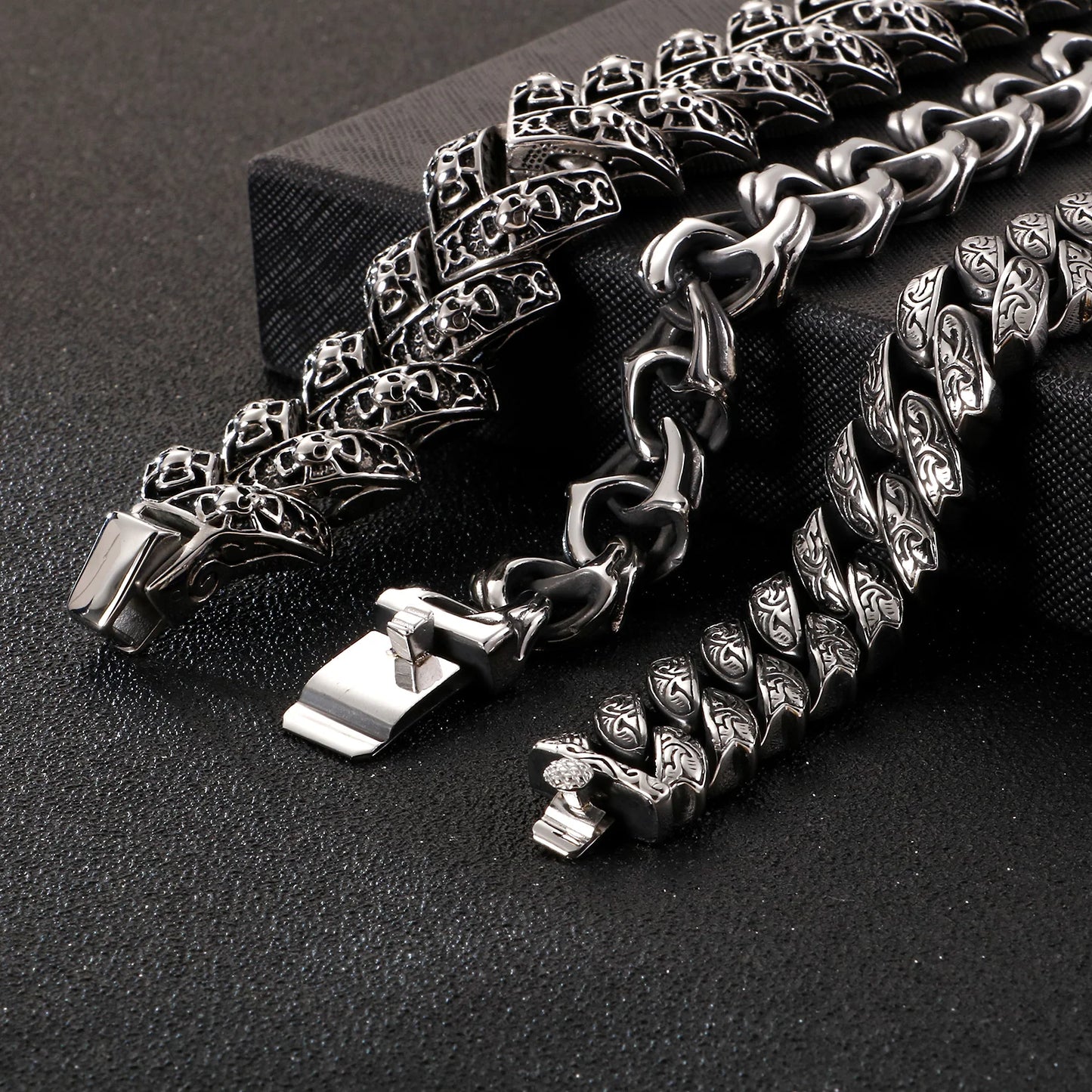 KALEN Punk Personality Bone Chain Stainless Steel Bracelet Man