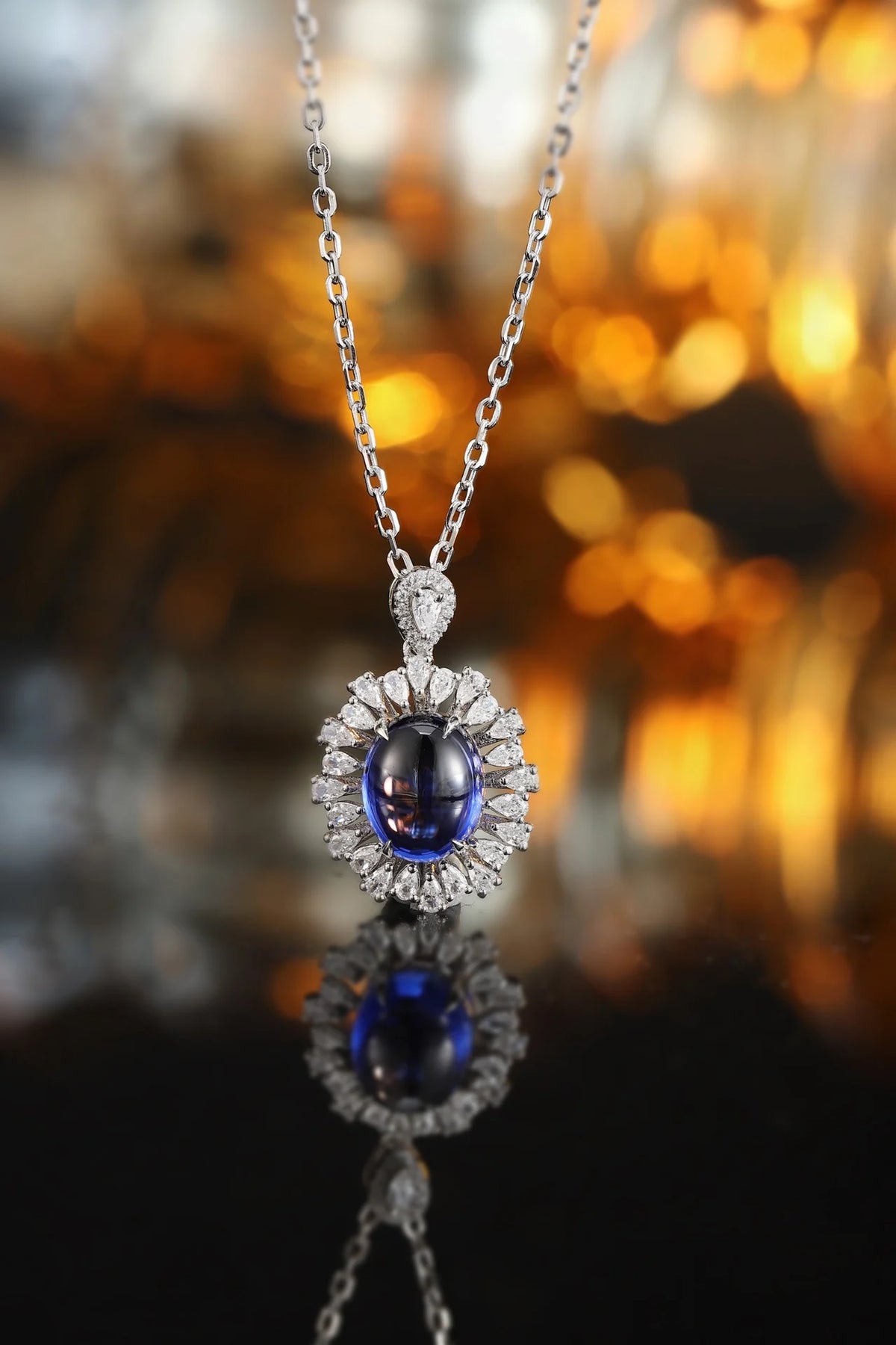 Gemfiori Anster 925 Sterling Silver High-quality Cultivated Sapphire Necklace - Suitable for Parties or As a Gift