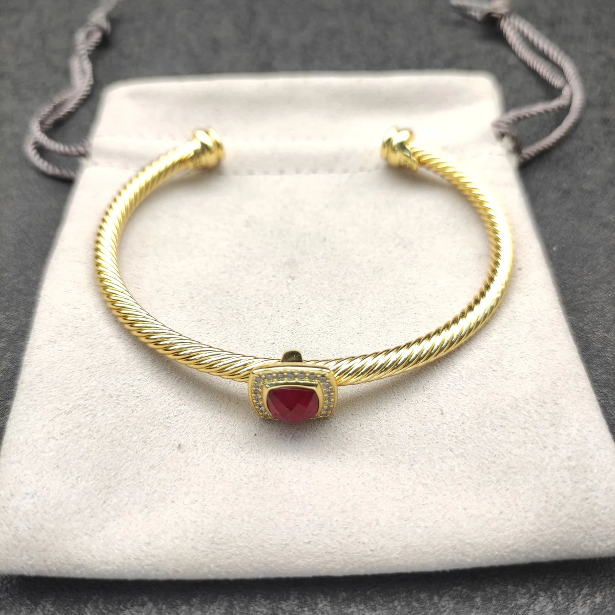 FASHIONISTA DY High-Quality Gold-Plated 4mm Square Diamond Bracelet, Fashionable Colored Diamond Bracelet, Jewelry
