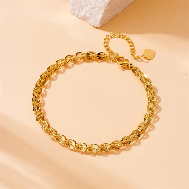 Gold Chain Necklace & Bracelet Jewellery Set | Classic Everyday Luxury Fashion Set