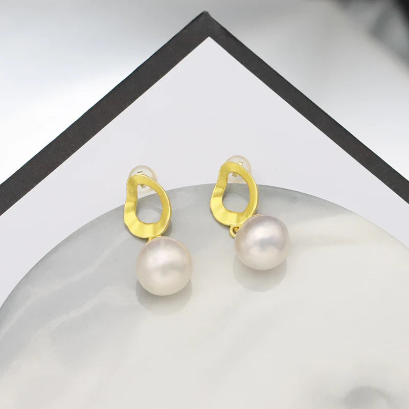 New Fashion 925 Sterling Silver Earrings 18k Gold Plated Freshwater Pearl Pendant Earrings Fine Jewelry for Women