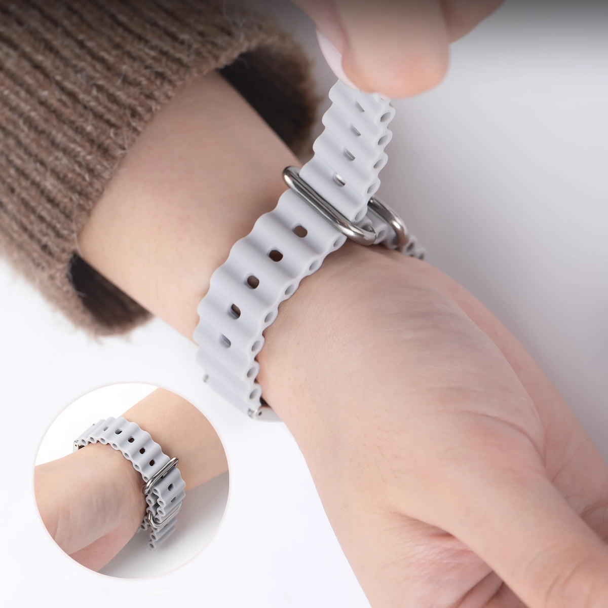 NewLife - Magnetic Silicone Stainless Steel Bangle