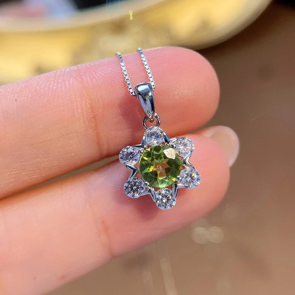 Gioiellieri Fashion Natural Peridot Necklace S925 Sterling Silver Inlay Simple Style Women Pendant Jewelry Anniversary Gift