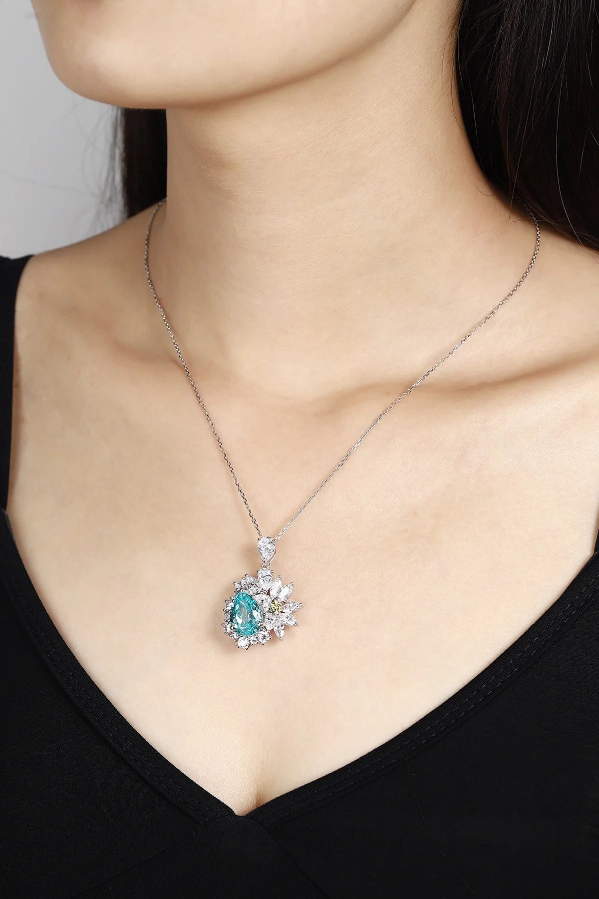 Gemfiori Anster 925 Sterling Silver High-quality Cultivated Paraiba Necklace - Suitable for Parties or As a Gift