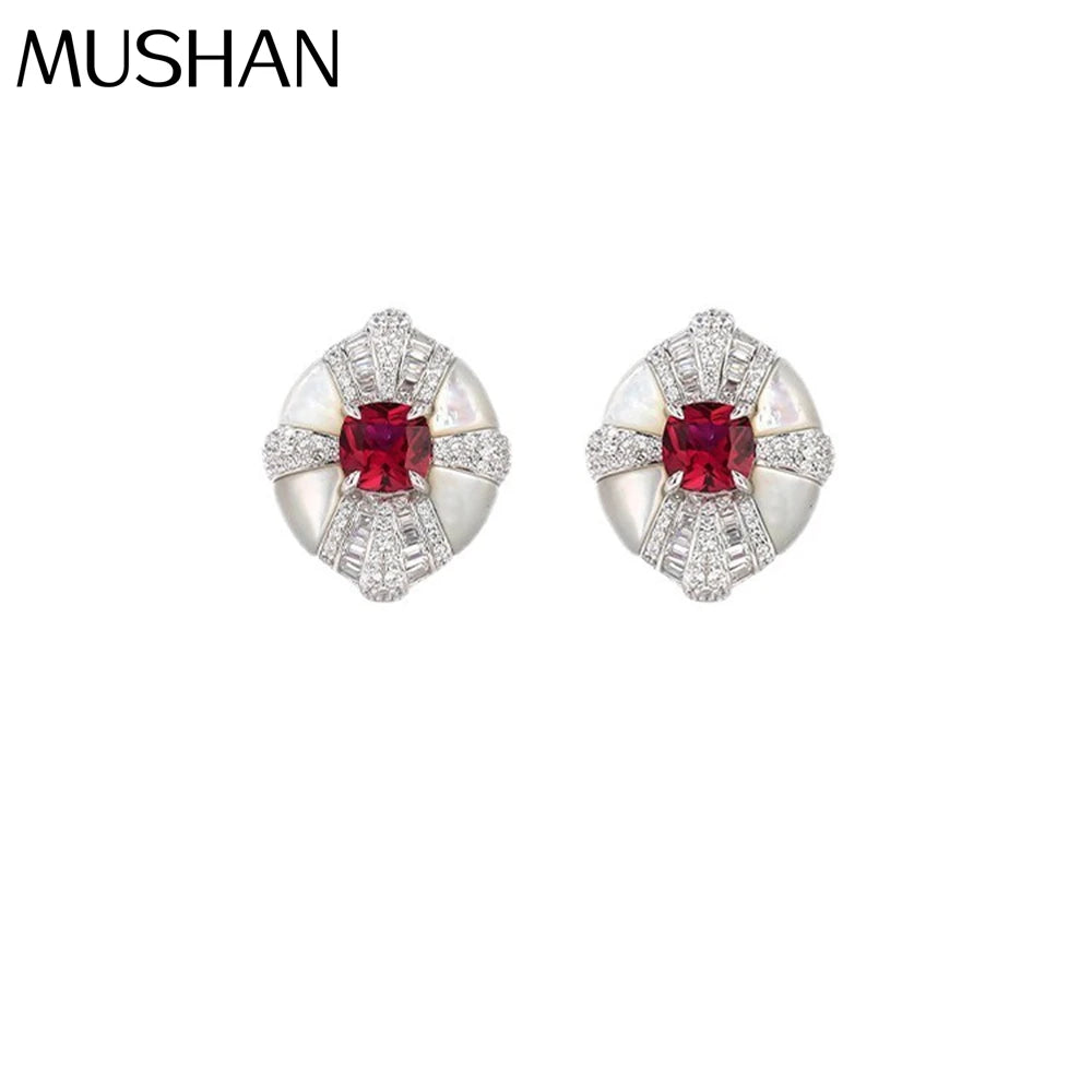 MUSHAN Jewelry Factory Mother of Pearl S925 Sterling Silver Stud Earrings With Electroplated Gold High Carbon Diamond Jewelry