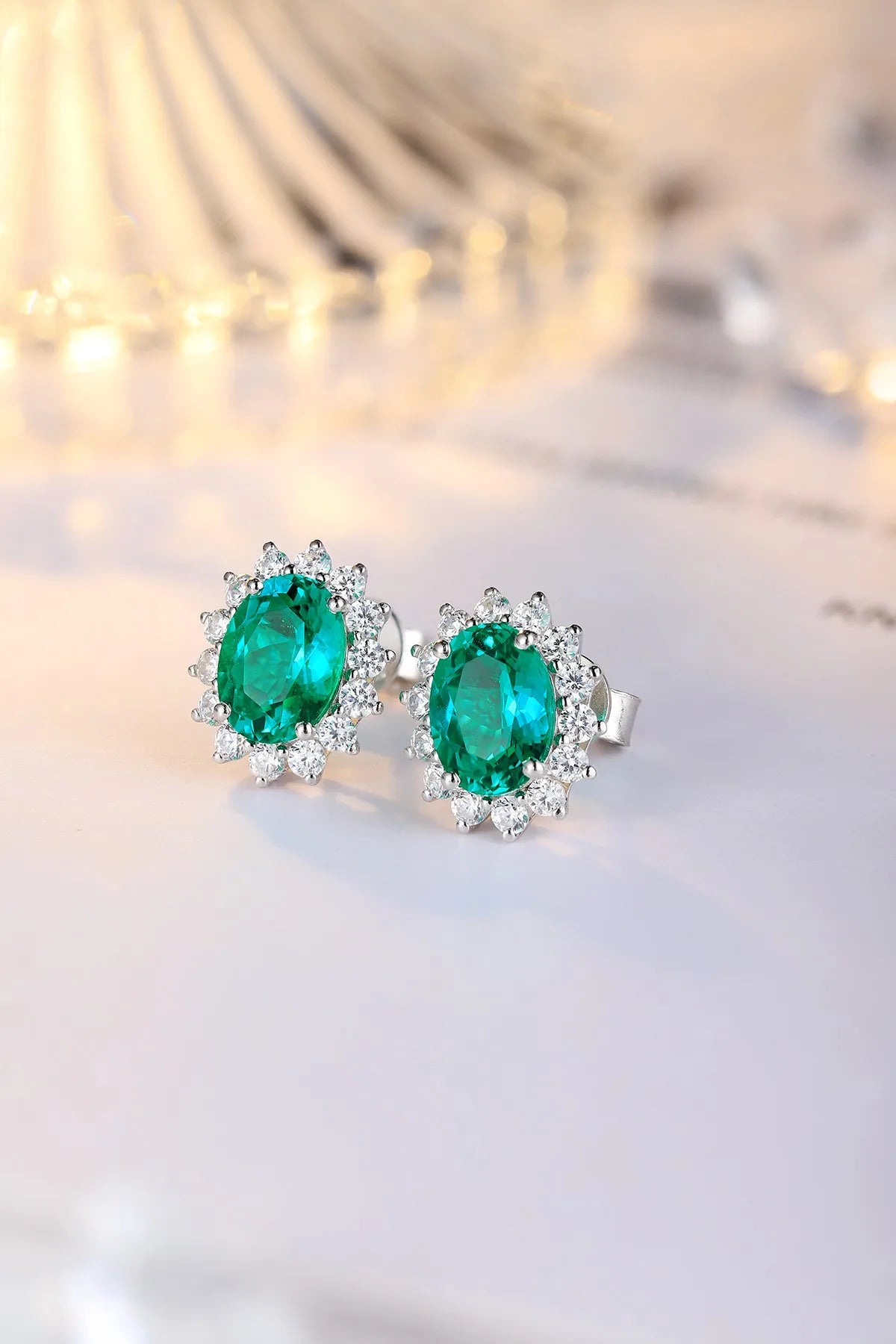 Gemfiori Anster High Quality Lab Grown Emerald S925 Silver Earring Stud Dainty Gemstone Stud Earrings for Women Daily Wear Gift