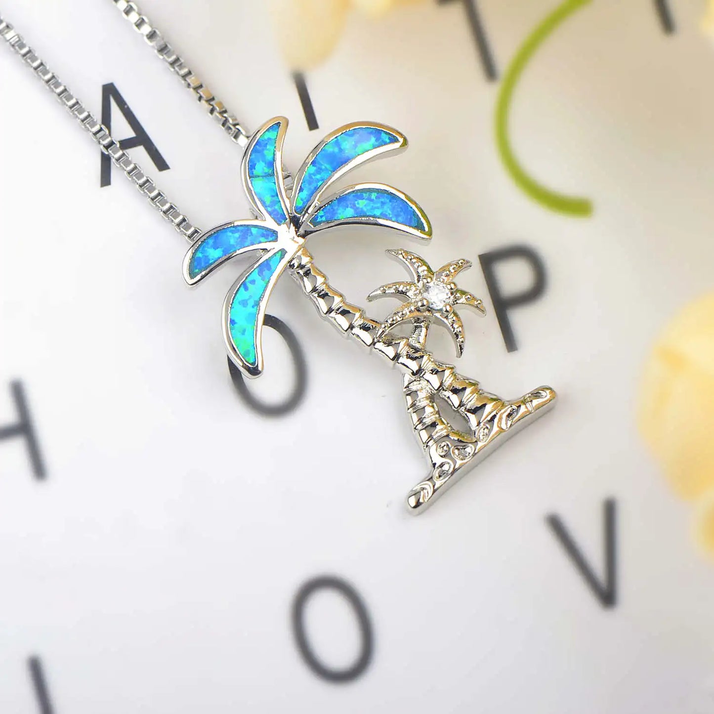 Chic Beach Motif Necklace Aobao Palm Tree Inlaid Pendant Fashion Jewelry