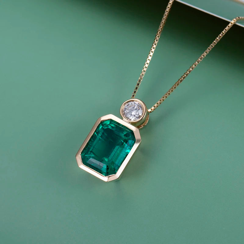 Gemfiori Messi Jewelry MSN-602 18K Gold 7x9mm Lab Grown Columbia Emerald Necklace