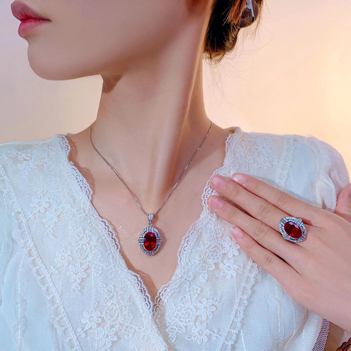 REDheart Copper Alloy Inlaid Pearl 18K Gold Plated Trendy Flower Design Women's Jewelry Set for Party Wedding Engagement