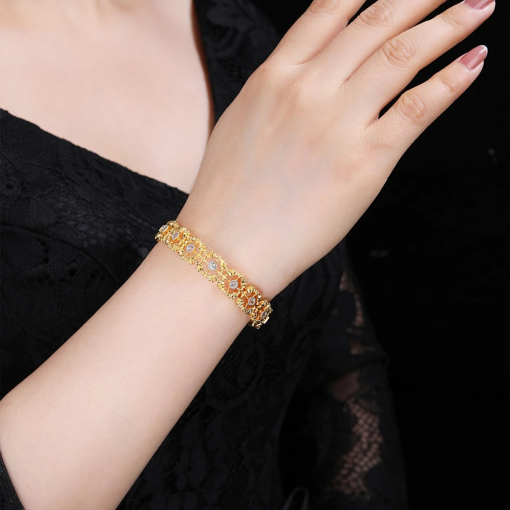 MUSHAN Jewelry Factory S925 Sterling Silver Lace Hollowed Out Bracelet Light Luxury and HighEnd European and American Bestseller