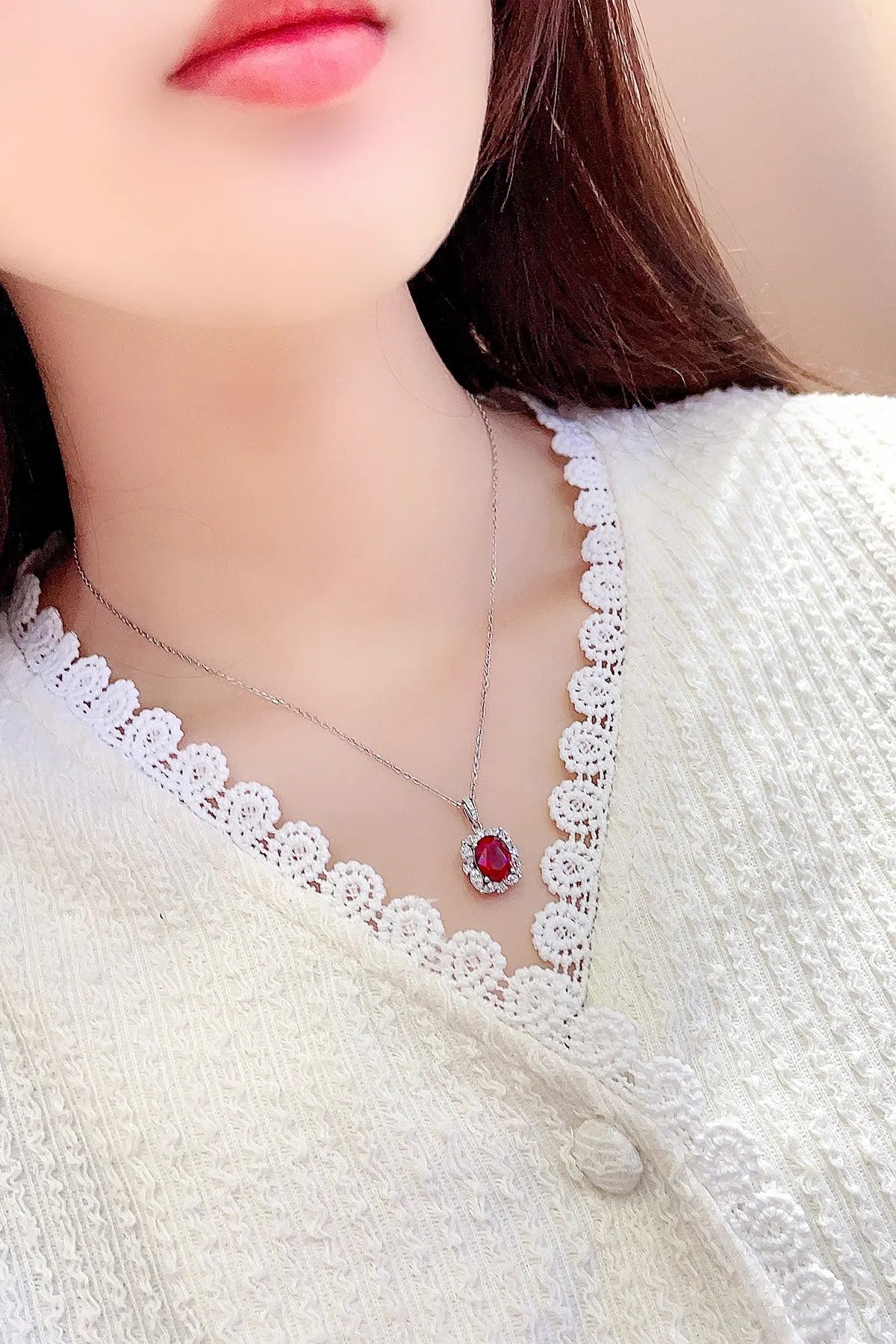 Gemfiori Anster 925 Sterling Silver High-quality Cultivated Ruby Necklace - Suitable for Parties or As a Gift