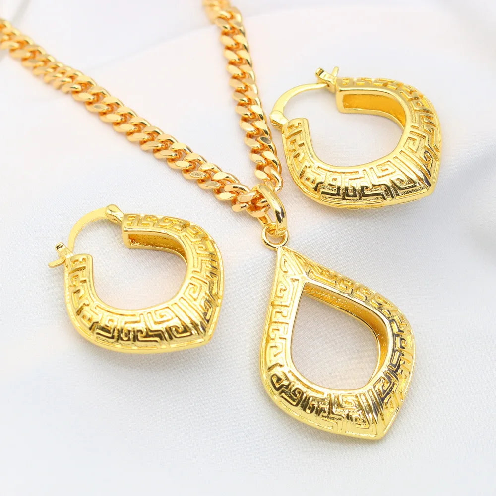 XOTICA Elegant Vintage 18K Gold Plated Copper Jewelry Set for Women Allergy-Free Necklace and Earrings for Weddings Ramadan Holidays