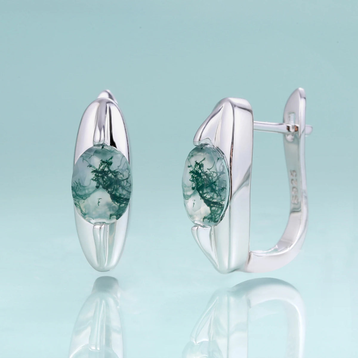 ArtistA Abiding Designer Rhodium Plating 925 Silver Earrings Studs Natural Green Moss Agate English Hook Earrings Best Gifts