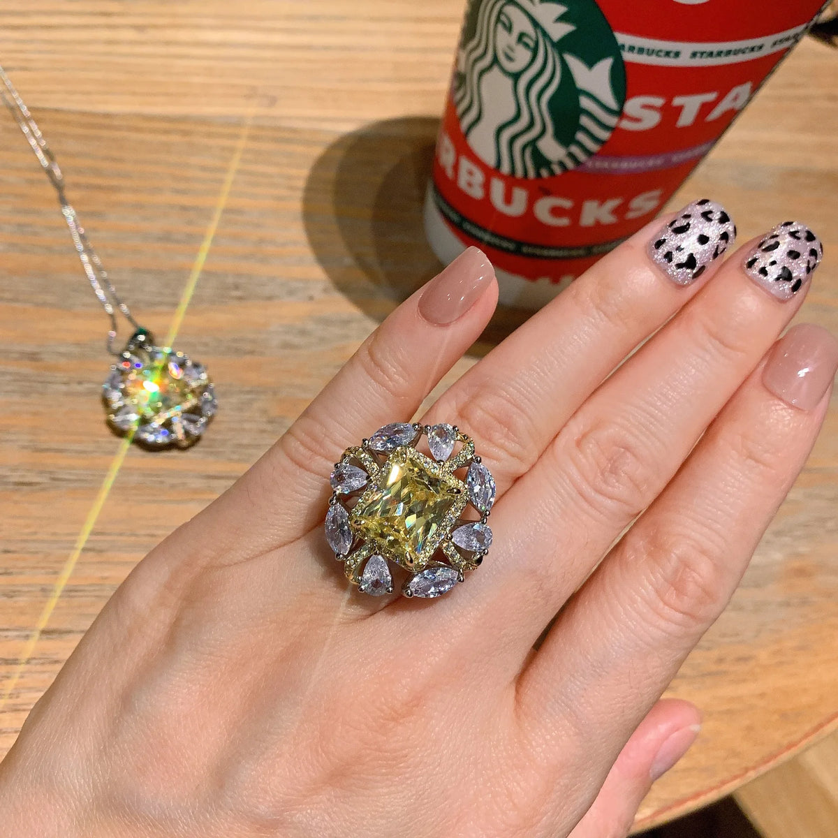 Gemfiori Korean Sunflower Yellow Premium Color Zircon Inlaid Flower Ring Pendant Fashion Set