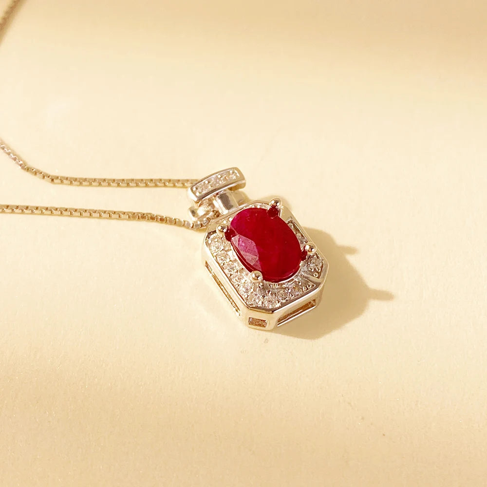 Gioiellieri Natural Ruby Rose Gold Plated 925 Sterling Silver Exquisitely Crafted Claw Setting Gemstone-Inlaid CMA Pendant Necklace