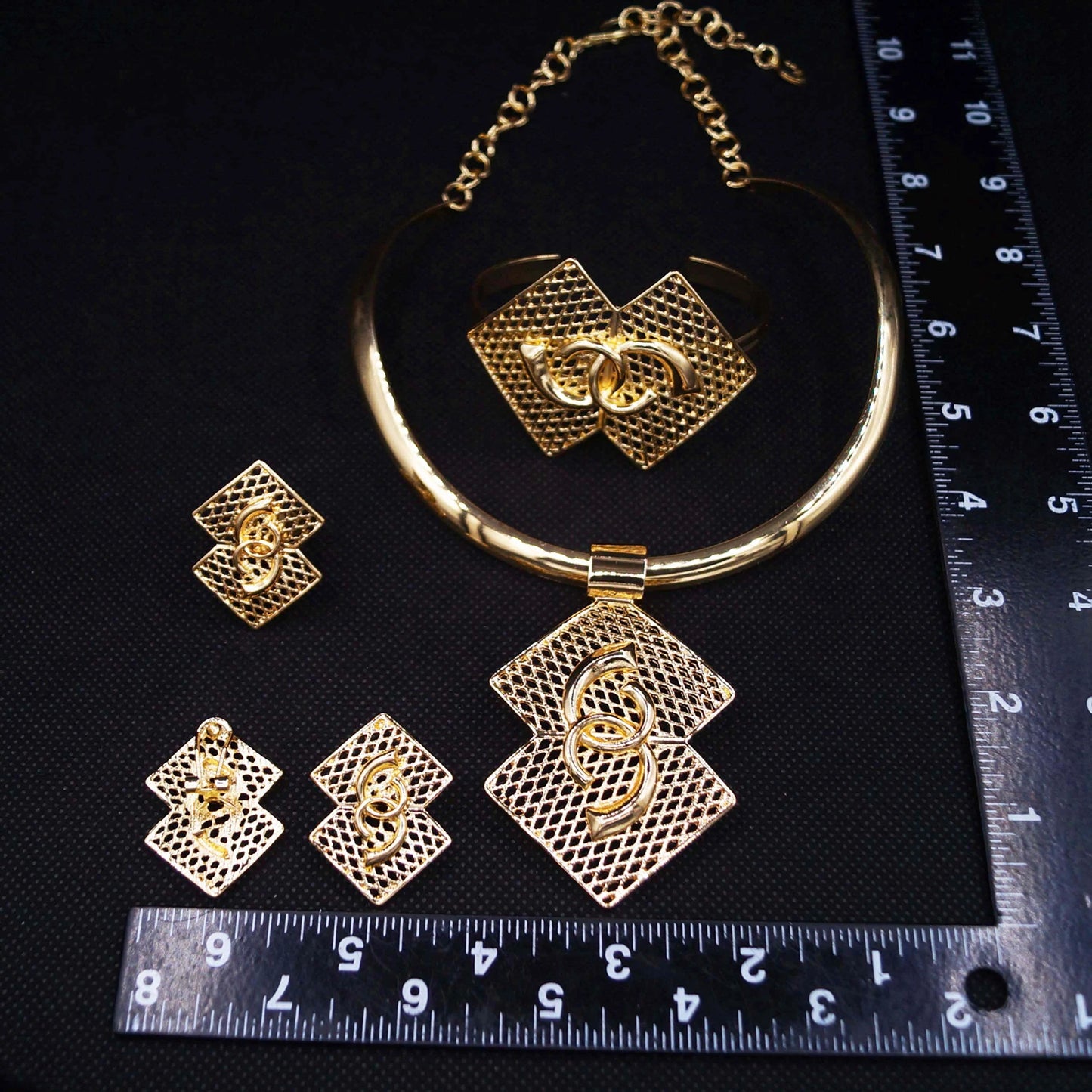 Zhuerrui Simple Gold Plated Jewelry Set Hot Selling Italian Jewelry Nigeria Wedding Engagement Ring 4-piece Gift BoxH00908