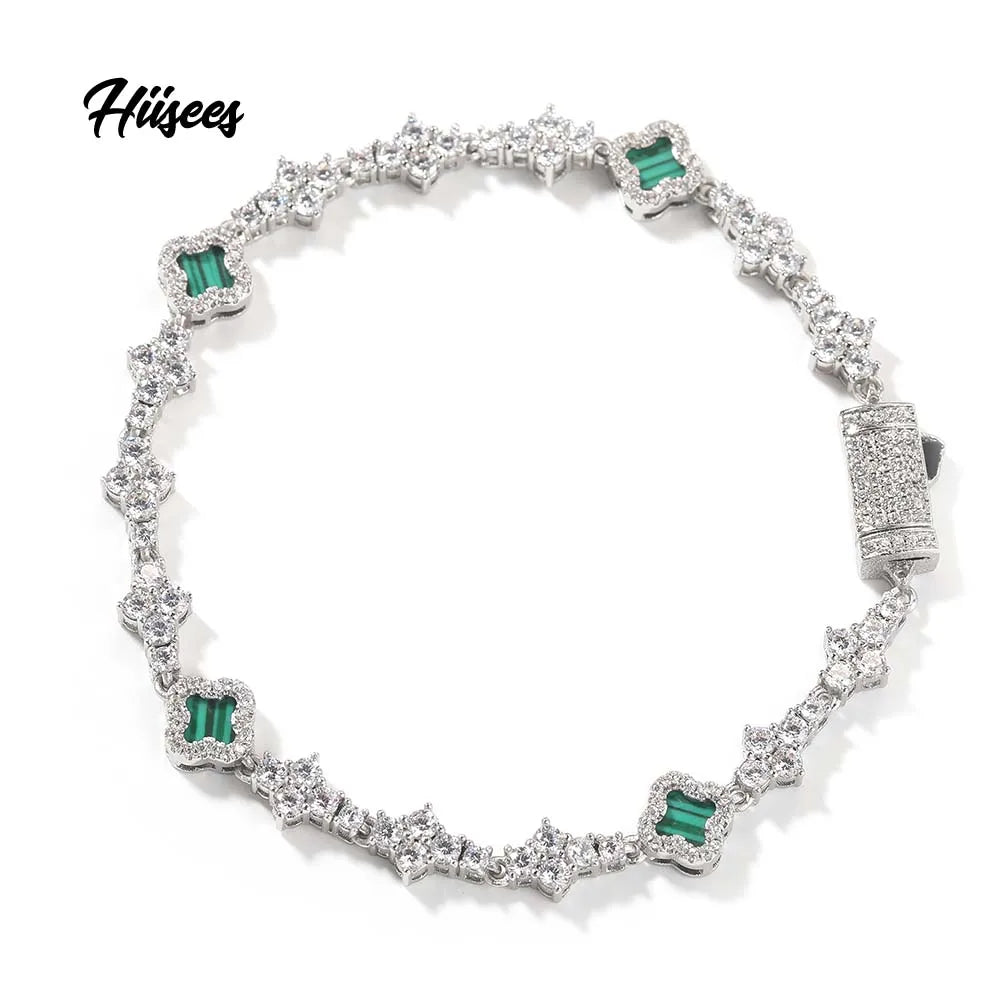 New Arrival Jewelry Iced Out Cross Chain Bracelet Four Leaf Clover Shell Pearl Bracelets for Anniversary Gift Party Jewelry