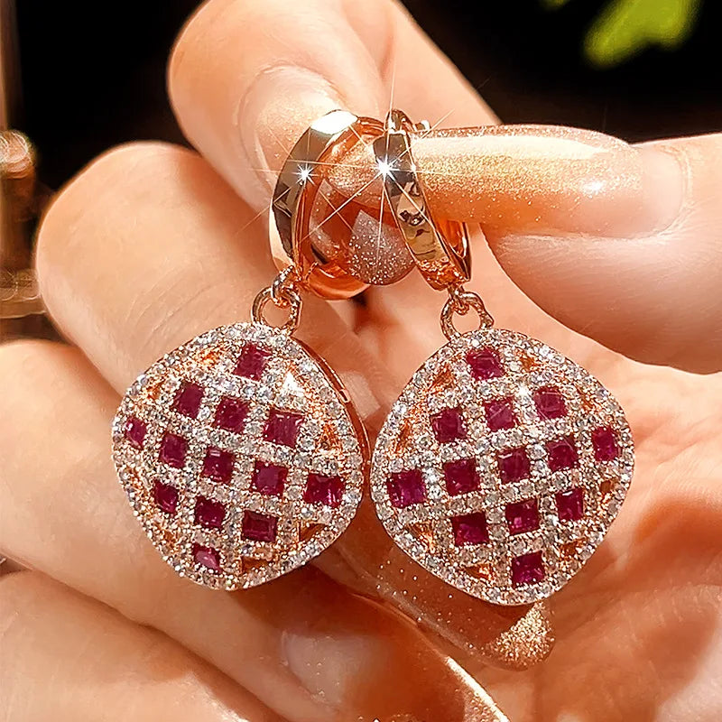 REDheart Simulation Zircon Flower Advanced Light Luxury Trendy Fashion Costume Jewelry Sets Female Copper Inlaid Zircon 18K Gold Plated