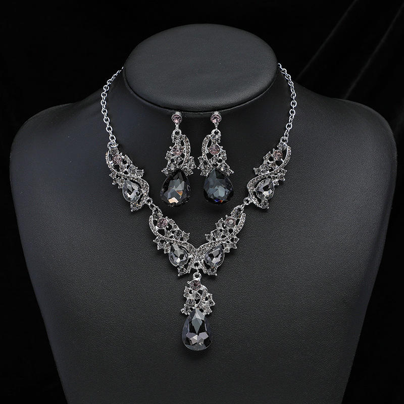 4 SETS FOR £49/-