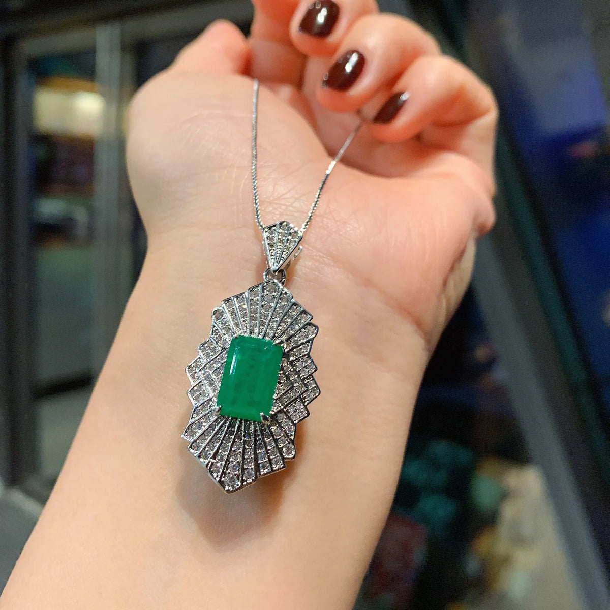 Gemfiori New Fashionable Lace Niche Women's Ring Green Zircon Hollowed Out Palace Style Pendant Earrings Retro Set