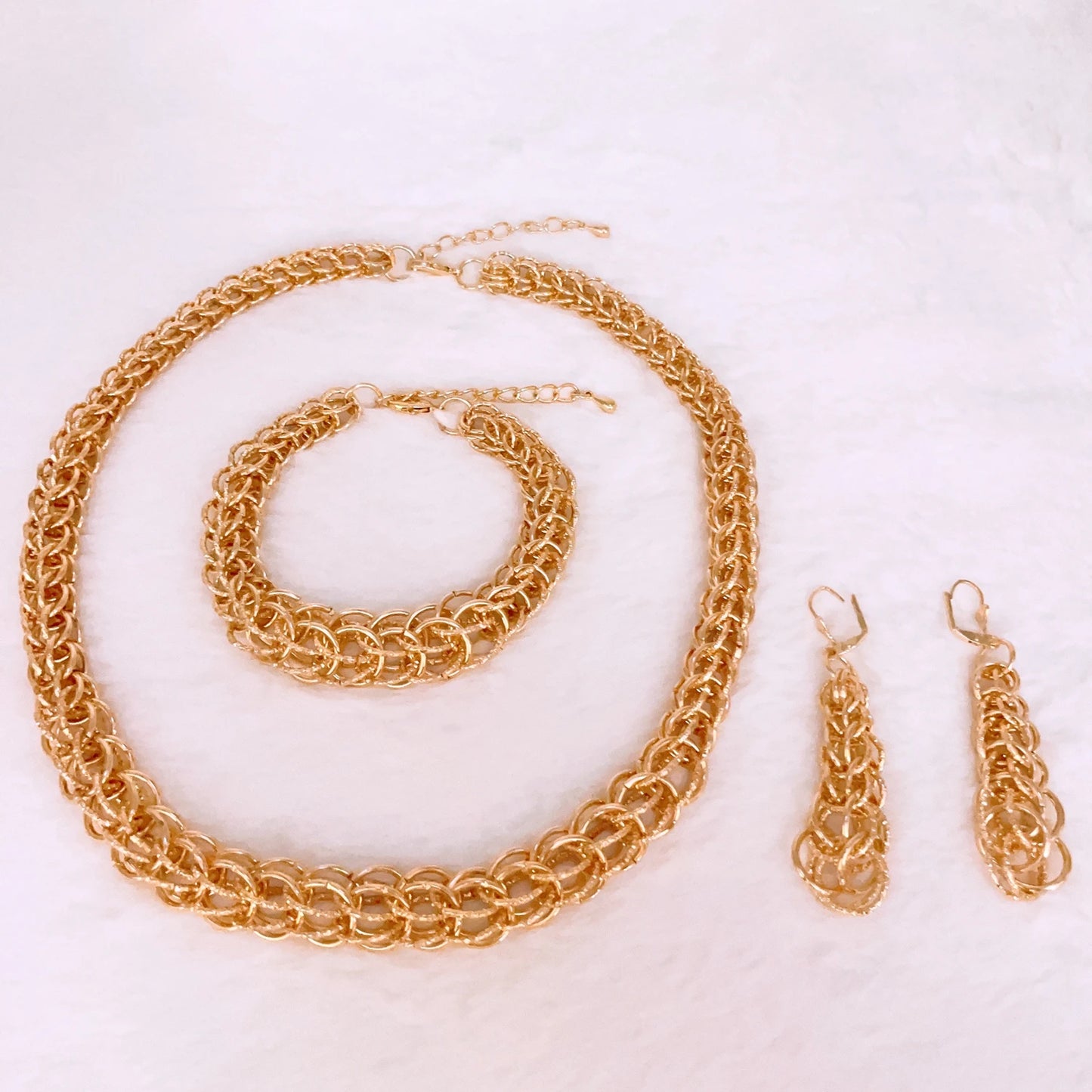 Zhuerrui Italiano Gold Designs Women Jewellery Set Party Fine Costume Jewelry Set Luxury Big Necklace Jewellery Sets HM2405819