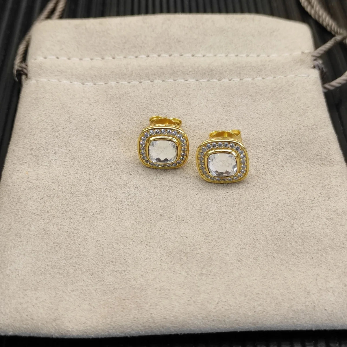 Gemfiori FASHIONISTA DY High-Quality Silver-Plated 7mm Square Diamond Stud Earrings. Gold-Plated 7mm Colored Gemstone Stud Earrings. Jewelry