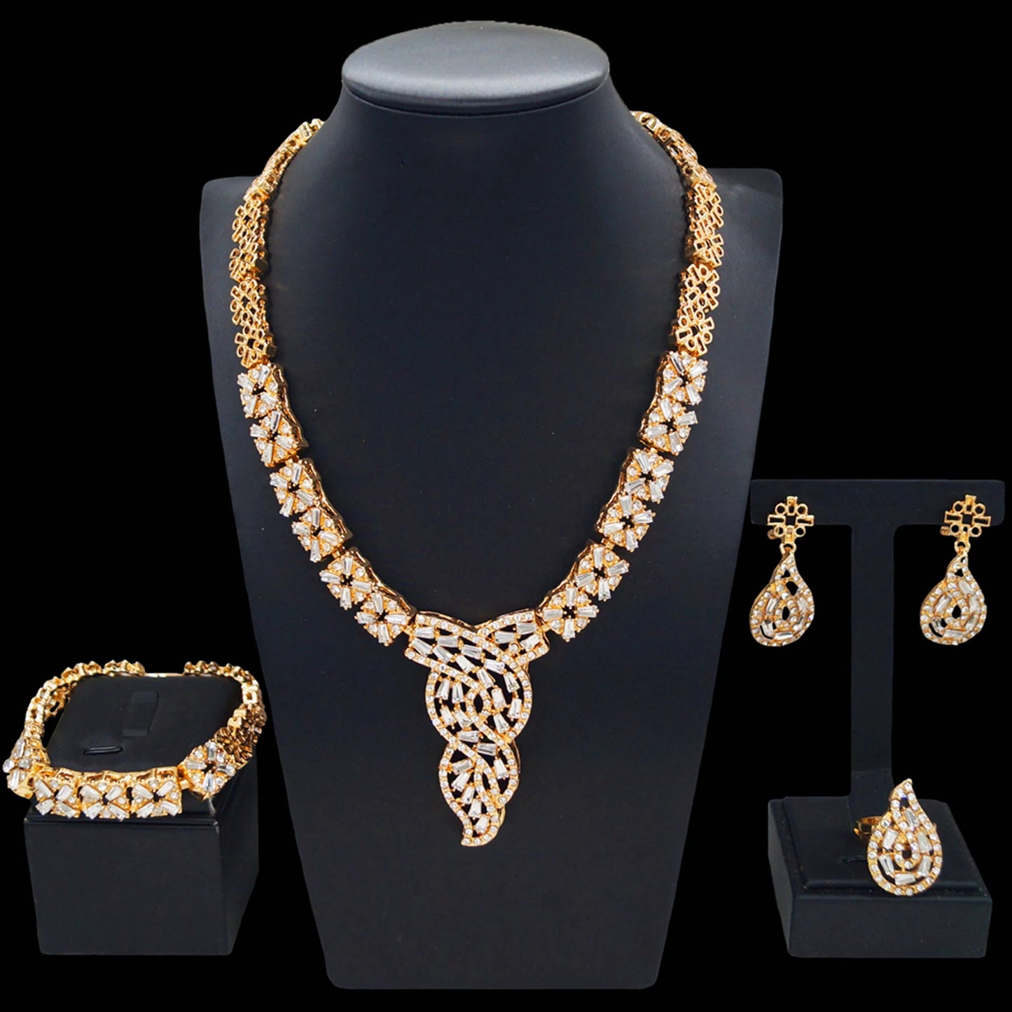 Zhuerrui Factory Wedding Gold Jewelry Set Beautiful Silver Diamond Bead Jewelry Sets Simple Women's Festival Gift HZ23002110